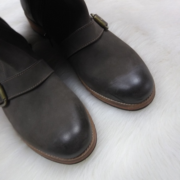 🆕🌿SUNDANCE LEATHER BELTED BUCKLE BOOTS 🌿 - Picture 5 of 8